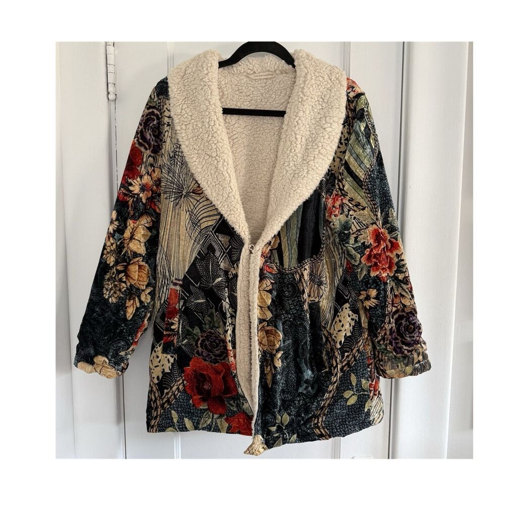 Soft Surroundings Jacket Shrug Velvet Floral Sherpa Lined Patchwork Size M Boho